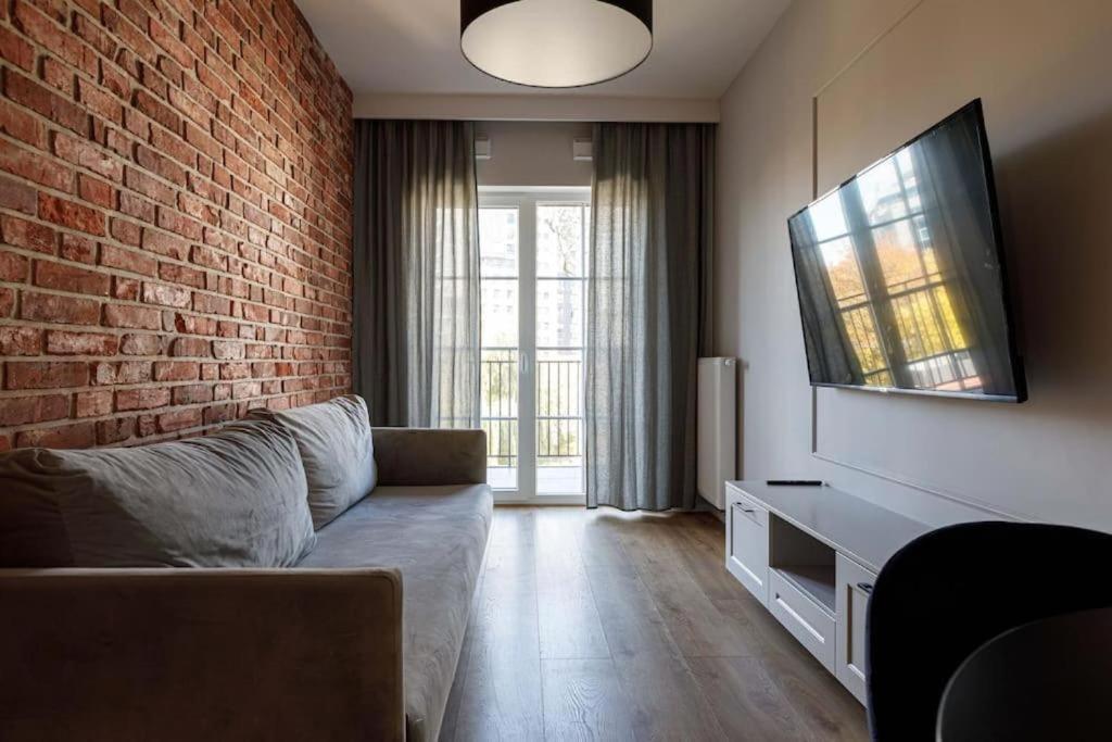 Golden Apartments Wroclaw - Great Location - Cozy And Bright&Janapawla19 Exterior photo